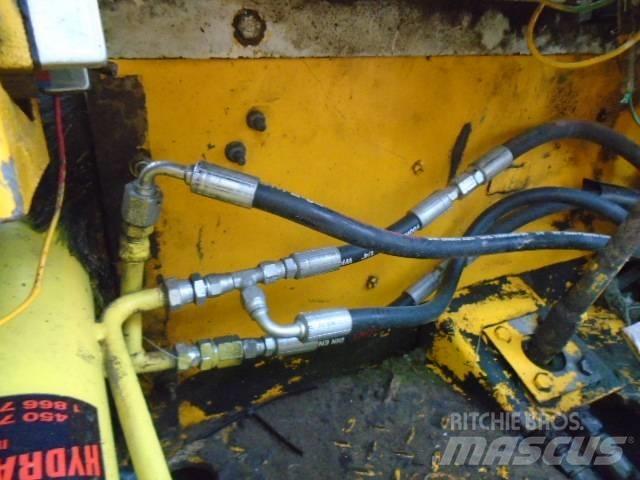 JCB 930-4 Elevatore per esterni