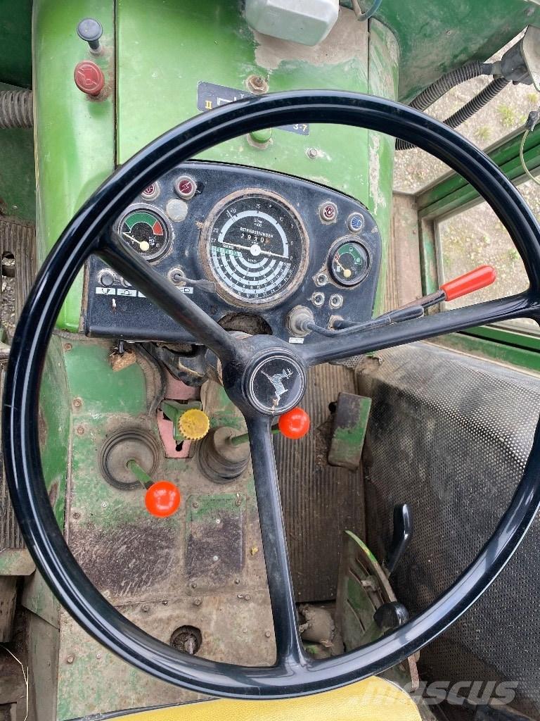 John Deere 1630 Trattori