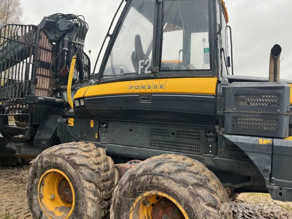 Ponsse Buffalo 8W Forwarder