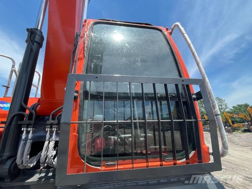 Doosan DX 300 Escavatori cingolati