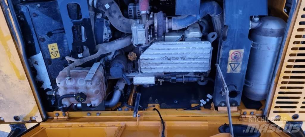 JCB 220 X Long Escavatori cingolati