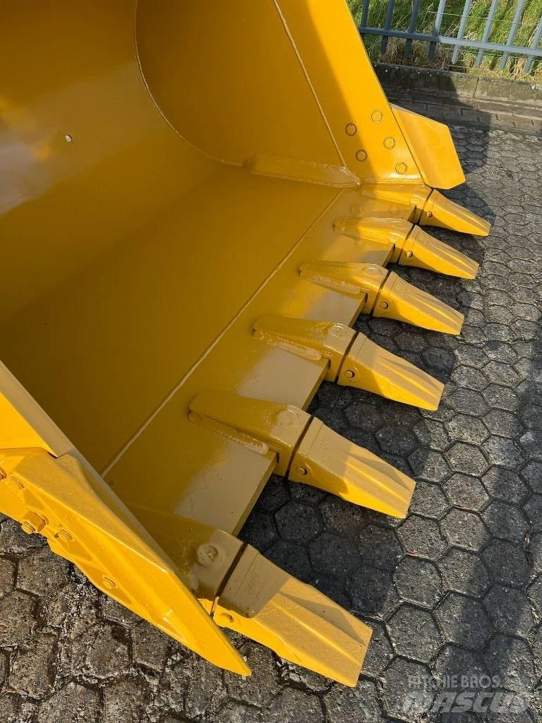 CAT 374 lre Bucket Benne