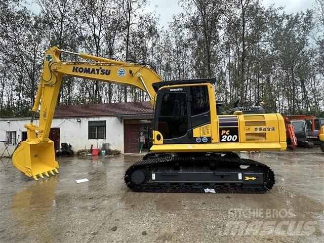 Komatsu pc200-8 Escavatori cingolati