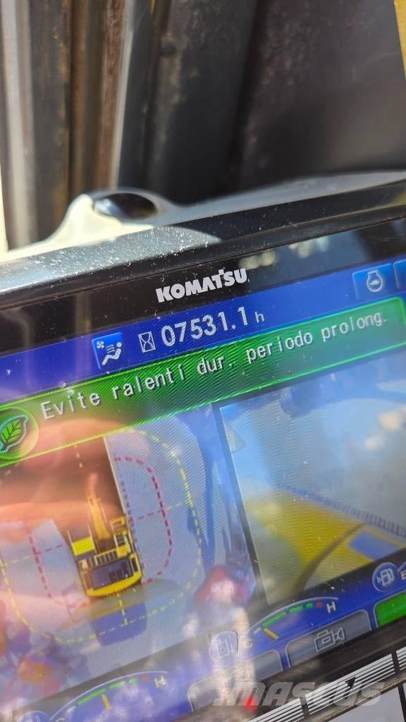 Komatsu PC 210 LC-11 Escavatori cingolati
