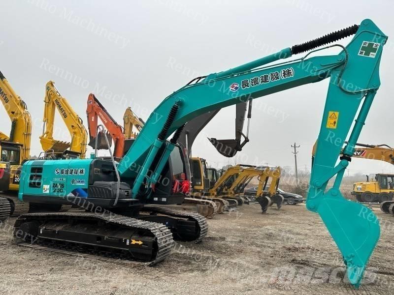 Hitachi ZX 200 Escavatori cingolati