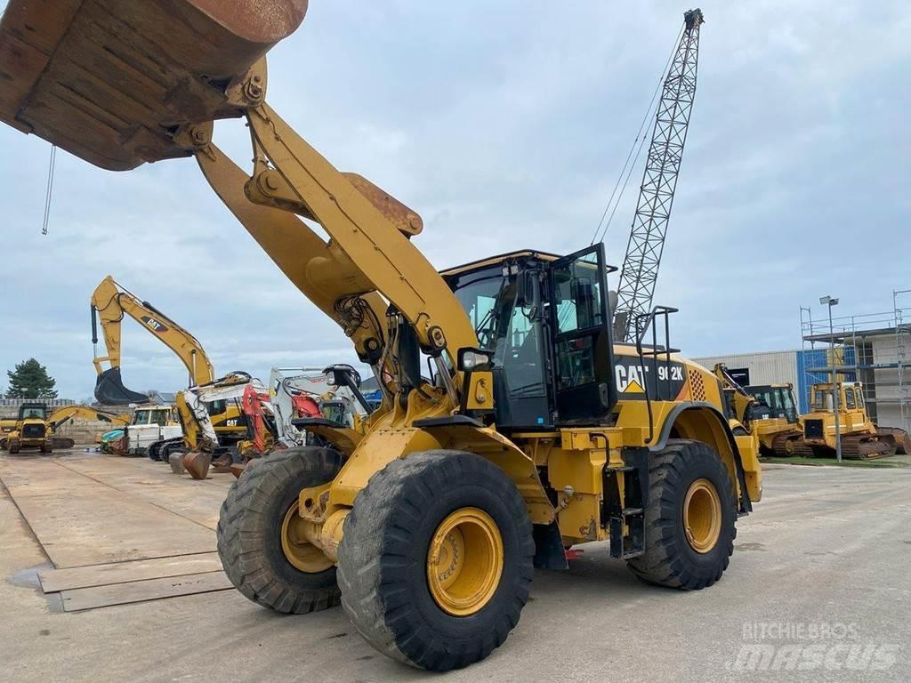CAT 962K NVT Pale gommate