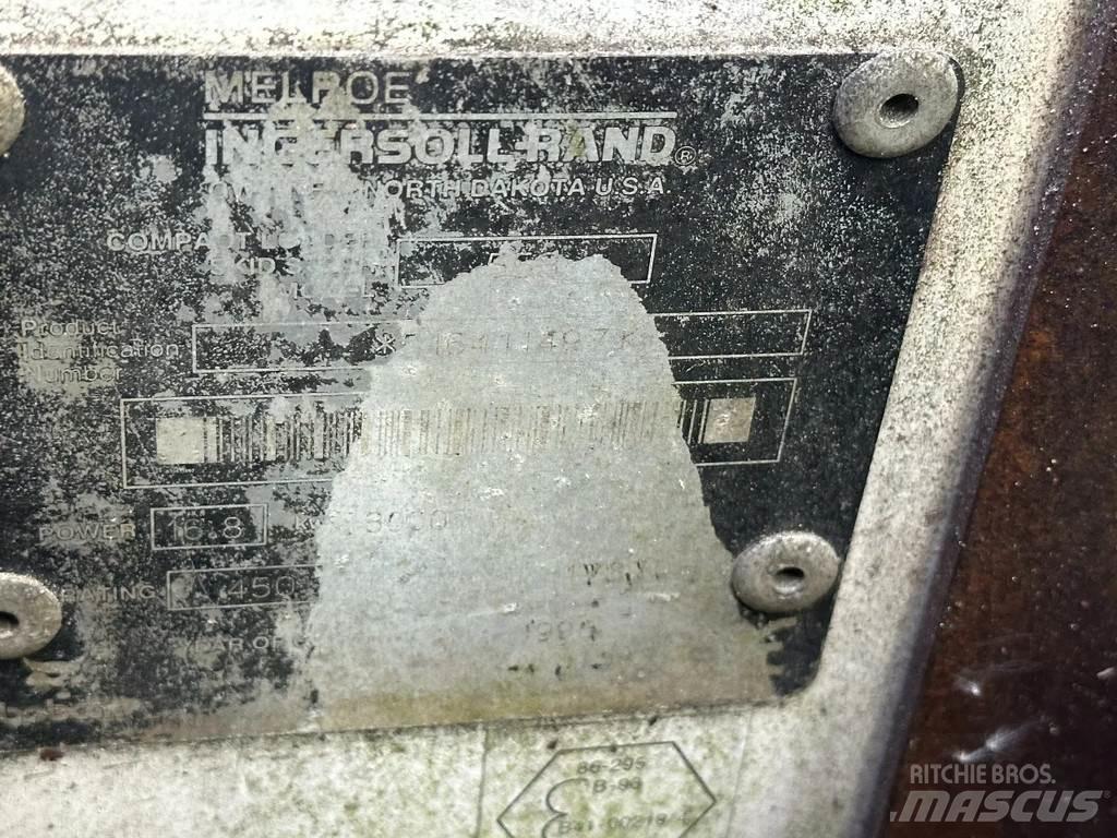 Bobcat 553 Mini Pale Gommate
