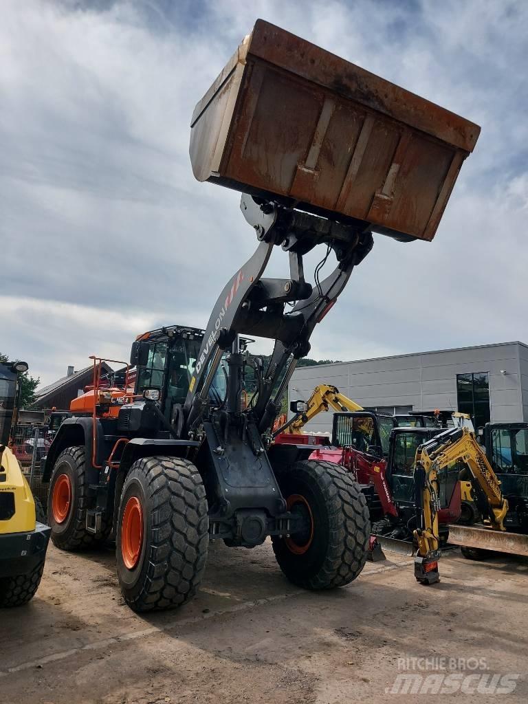 Develon DL 420 CVT-7 Pale gommate