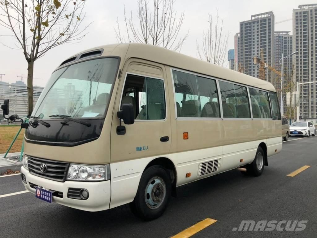 Toyota Coaster Autobus interurbani