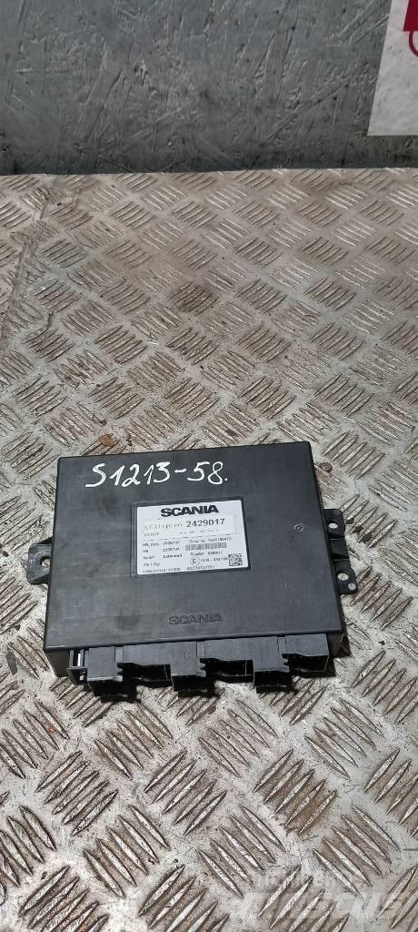 Scania R440  2429017 Componenti elettroniche