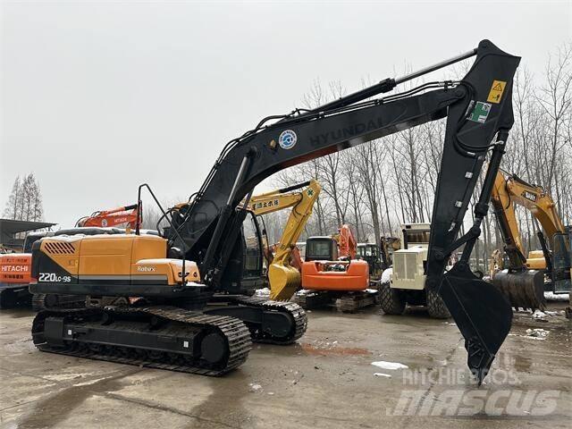 Hyundai R220LC-9S Escavatori cingolati