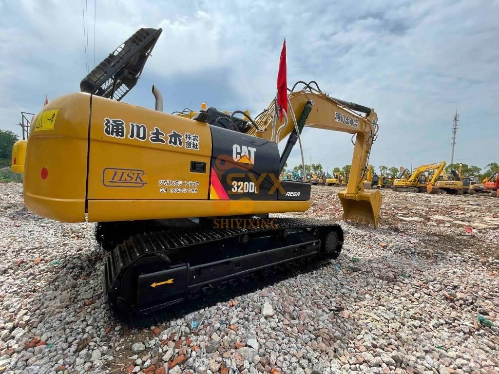 CAT 320 D Escavatori cingolati