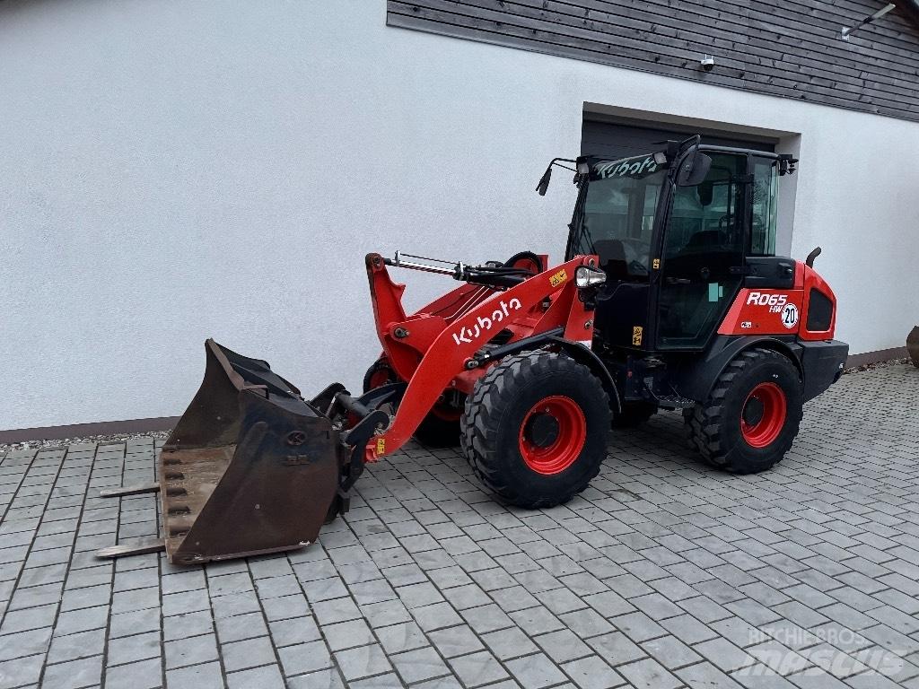 Kubota R 065 Pale gommate