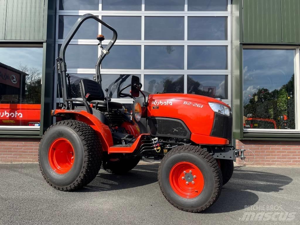 Kubota B2261 HDW Trattori compatti