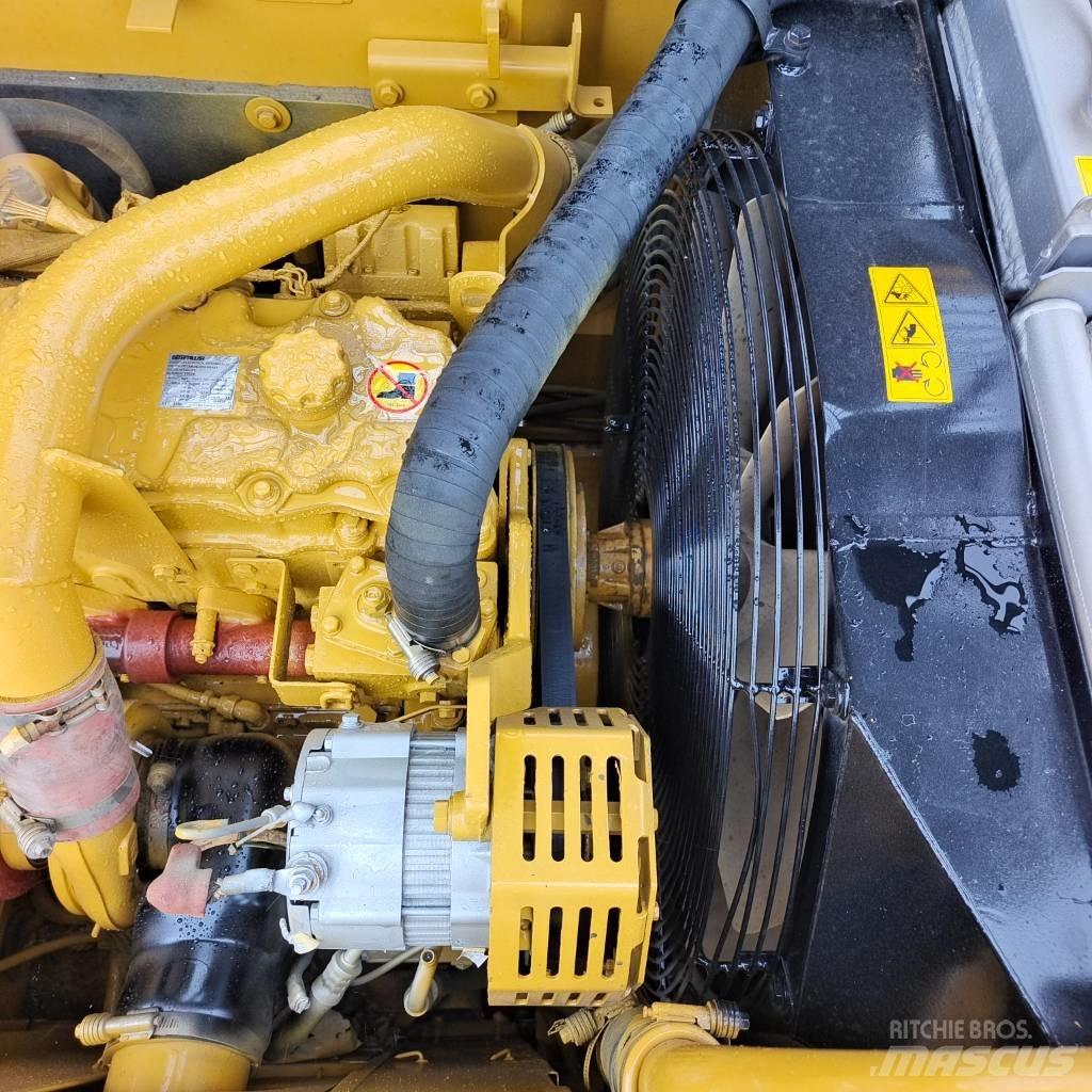 CAT 320 D L Escavatori cingolati