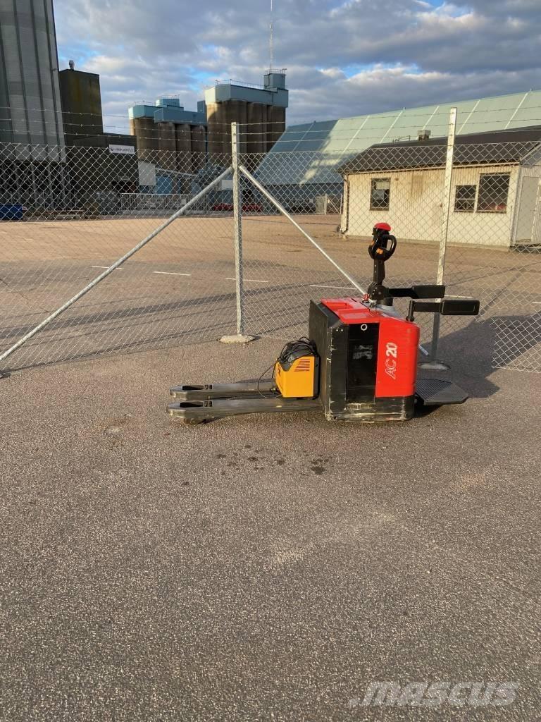 Heli CBD 20 Carrelli elevatori bassi a piattaforma