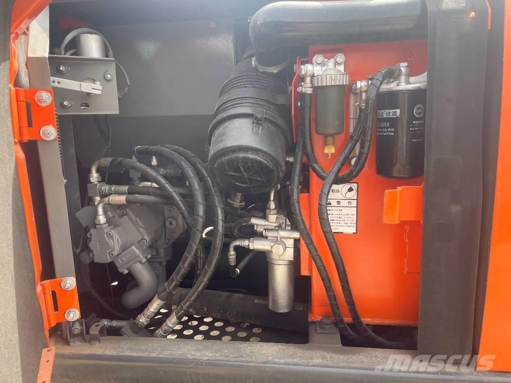 Hitachi ZX 70 Escavatori medi 7t - 12t