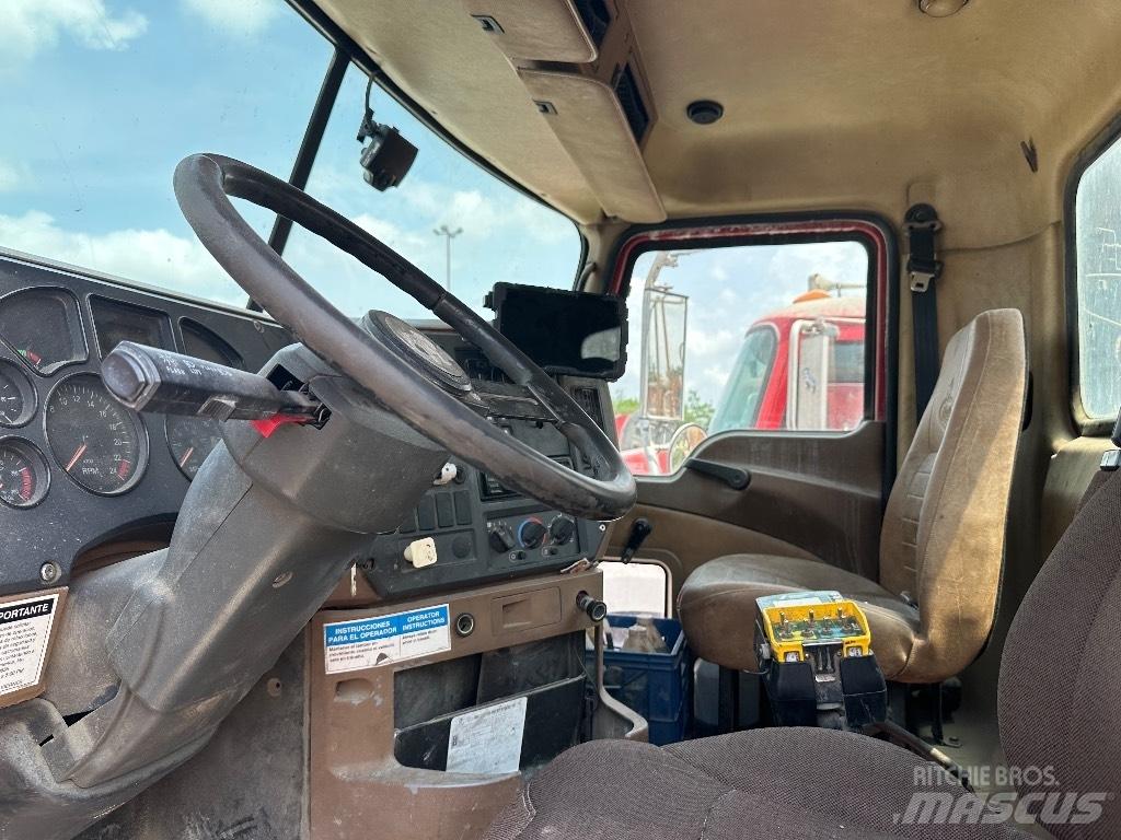 Mack Granite GU 813 Camion altro