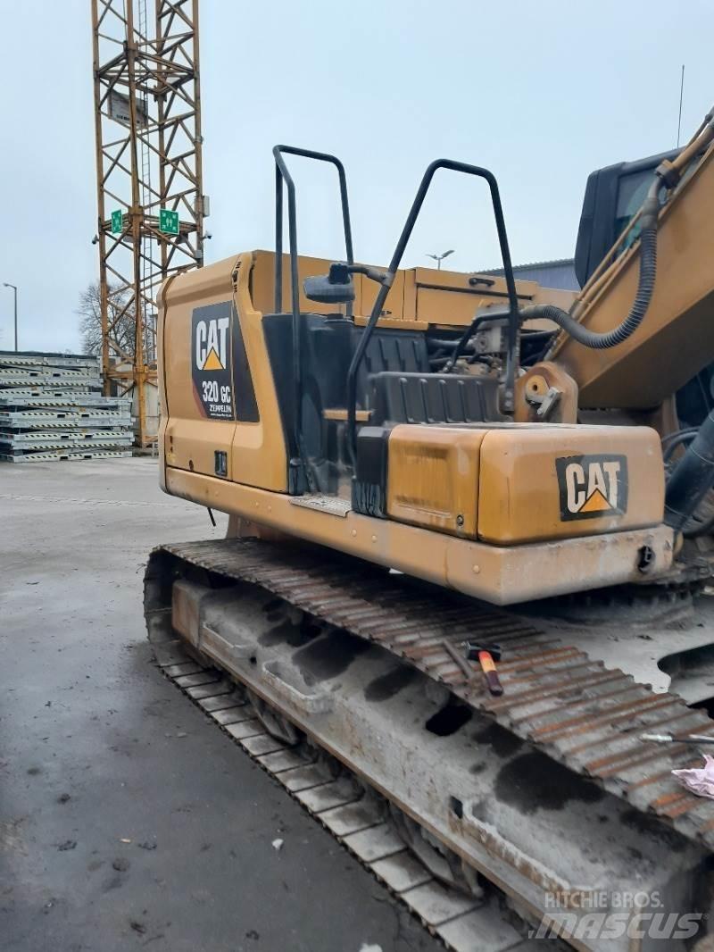 CAT 320GC Escavatori cingolati