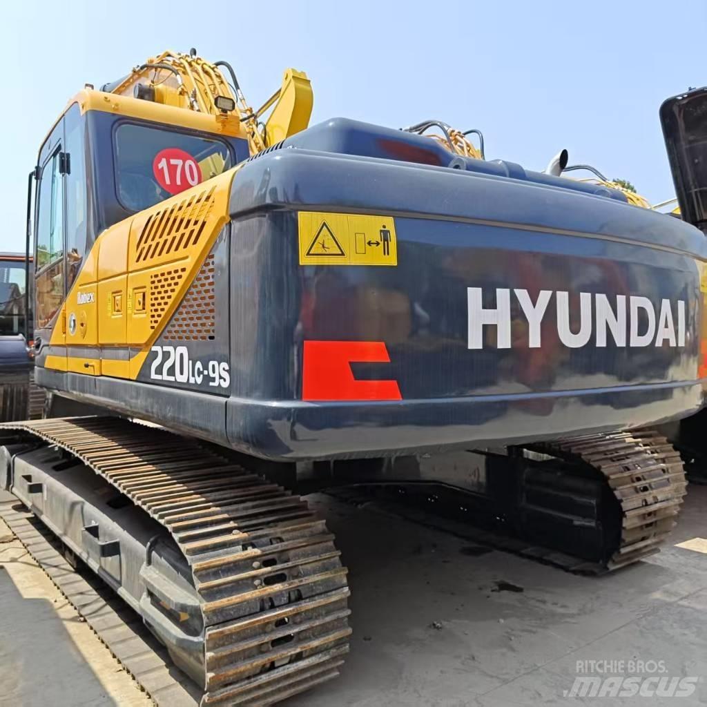 Hyundai 220lc-9s Escavatori cingolati