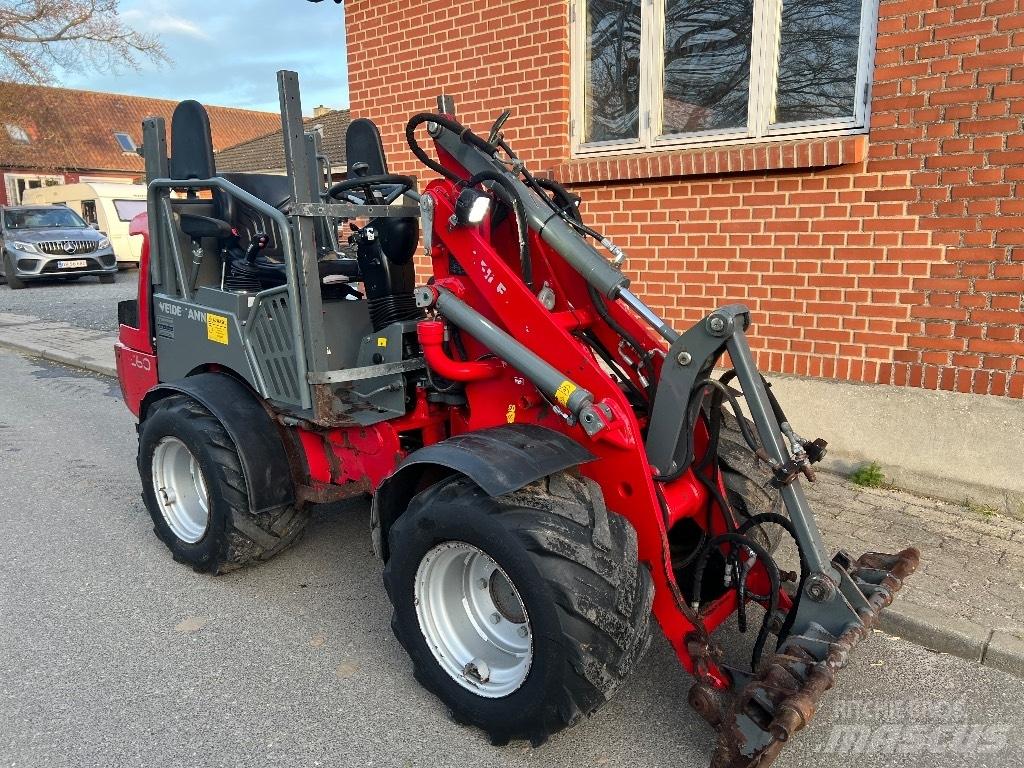 Weidemann 1160Plus Mini pale