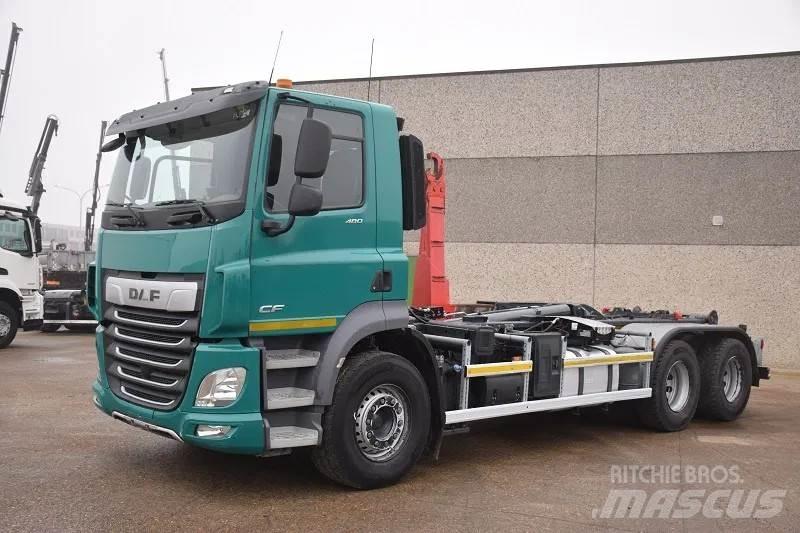 DAF CF 480 Camion con gancio di sollevamento