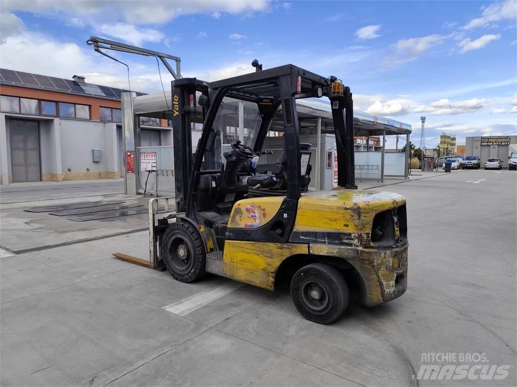 Yale GDP35VX Carrelli elevatori diesel