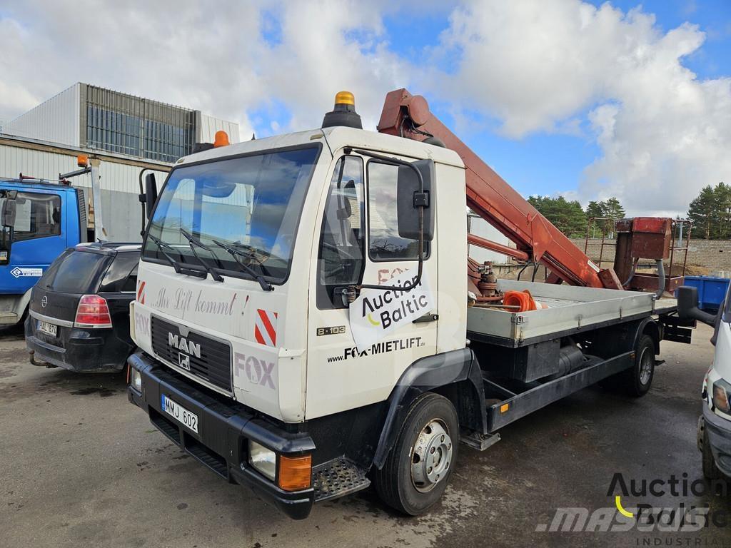 MAN 8.103 Piattaforme autocarrate