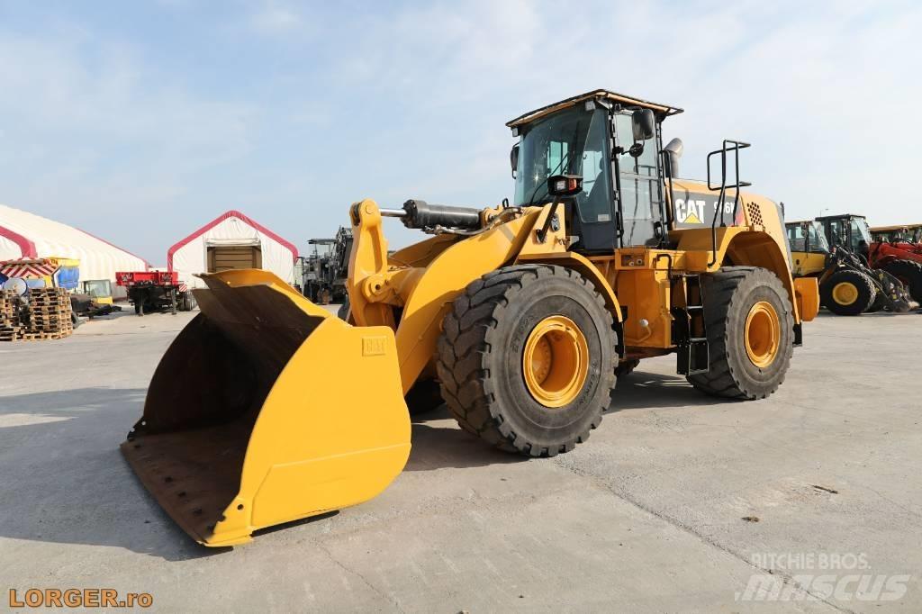 CAT 966 K Pale gommate