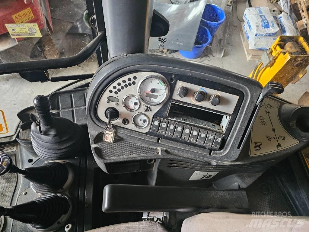 JCB 4 CX Terne
