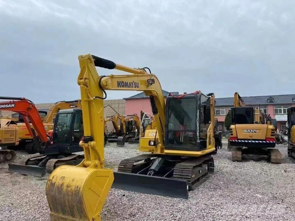 Komatsu PC 70 Escavatori medi 7t - 12t