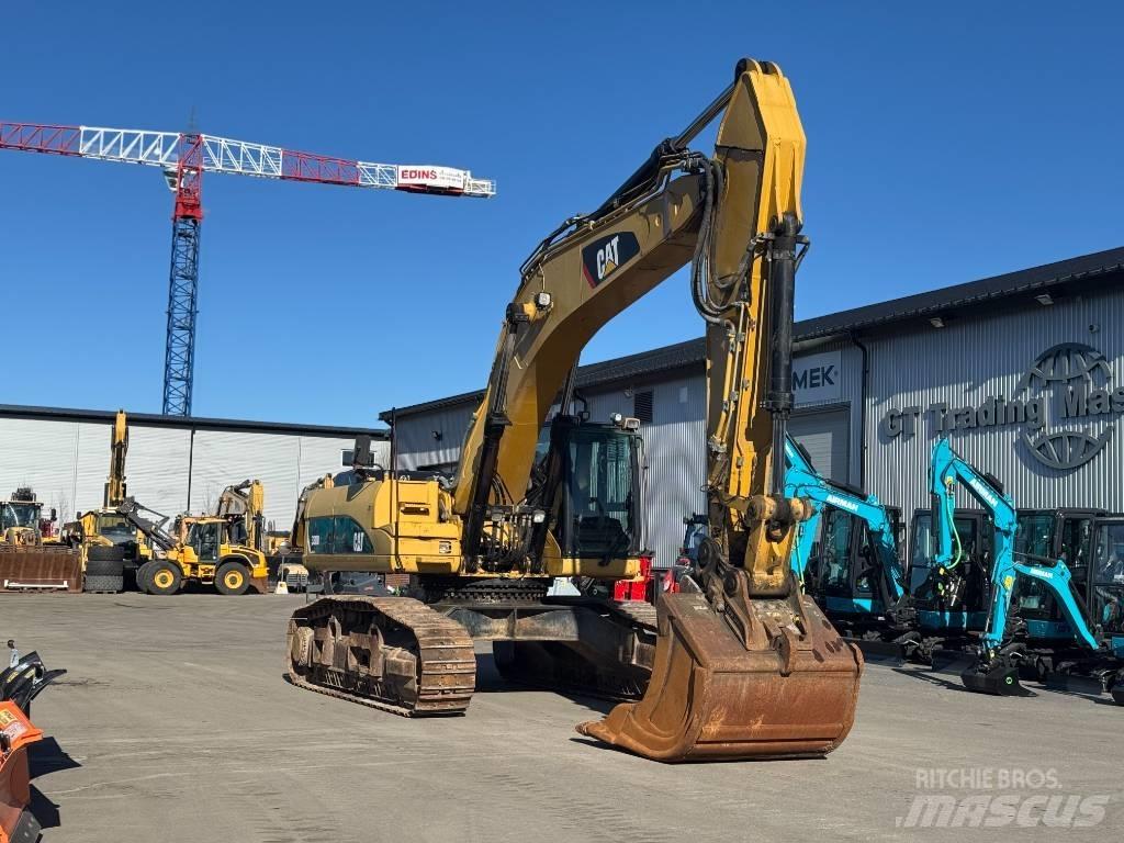 CAT 330 D L Escavatori cingolati