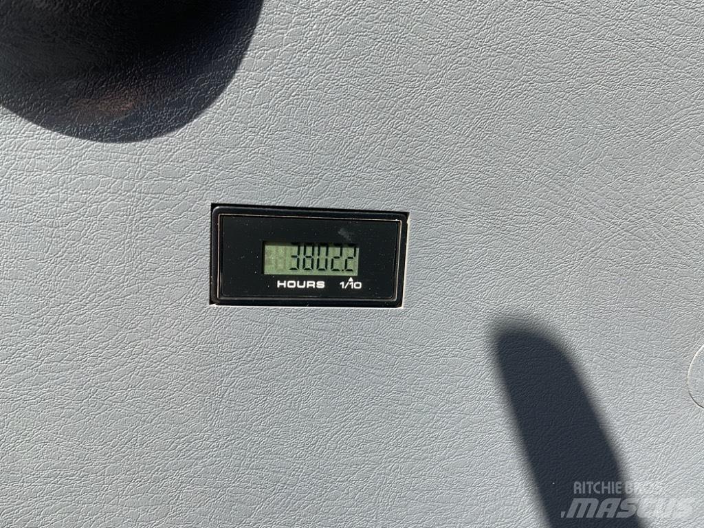 Hyundai HX145A LCR Escavatori speciali