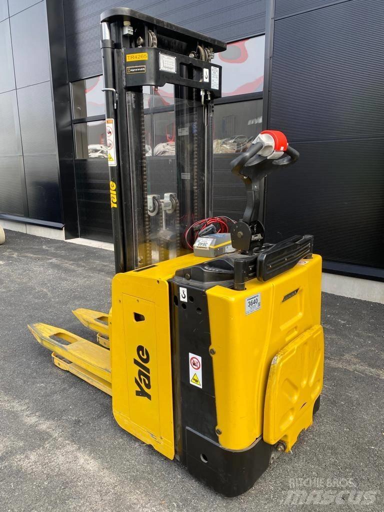Yale MS15X Carelli stoccatori  automatici-usati