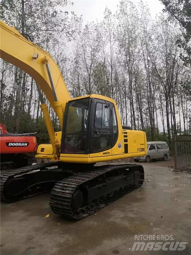 Komatsu PC 200-6 Escavatori cingolati