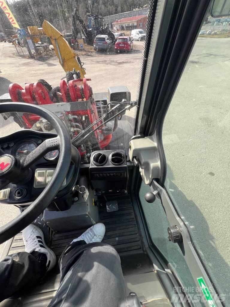 Weidemann 1770CX50 Pale gommate