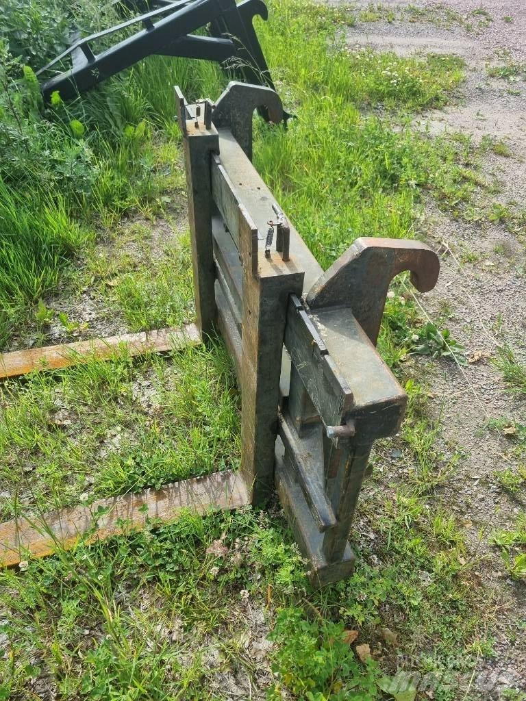 Volvo L 50 B Pale gommate