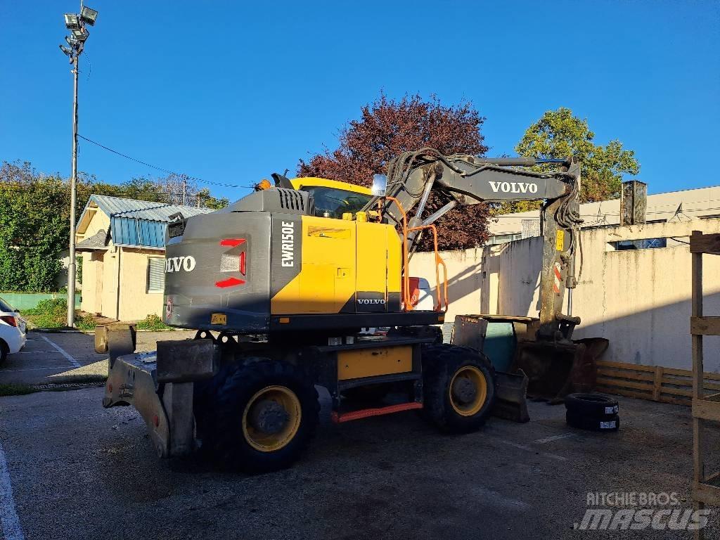 Volvo EWR150E Escavatori gommati