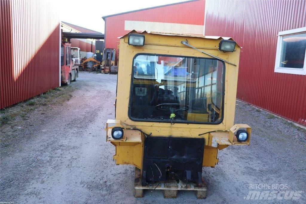 Lundberg 341 Cabine e interni