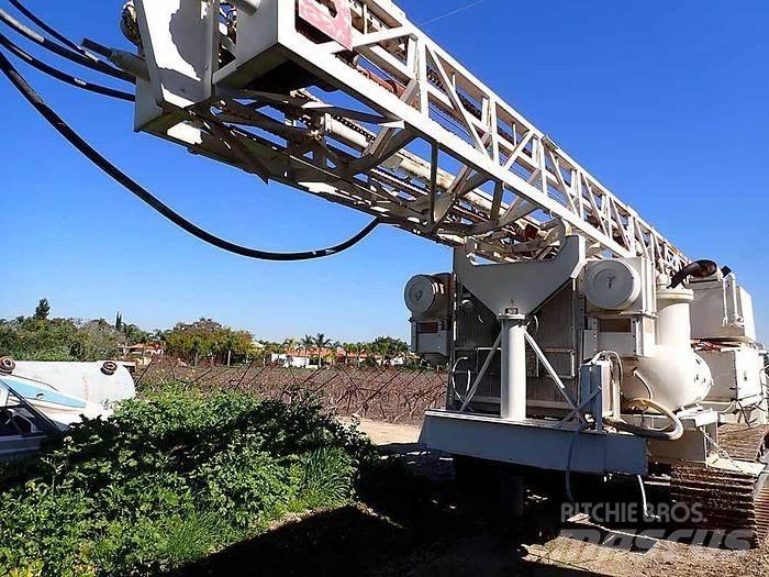 DrilTech D40 Perforatrici di superficie