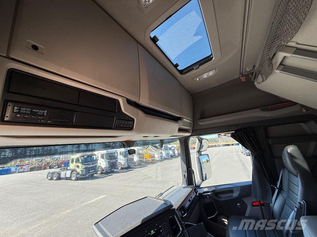 Scania R 770 Camion con gancio di sollevamento