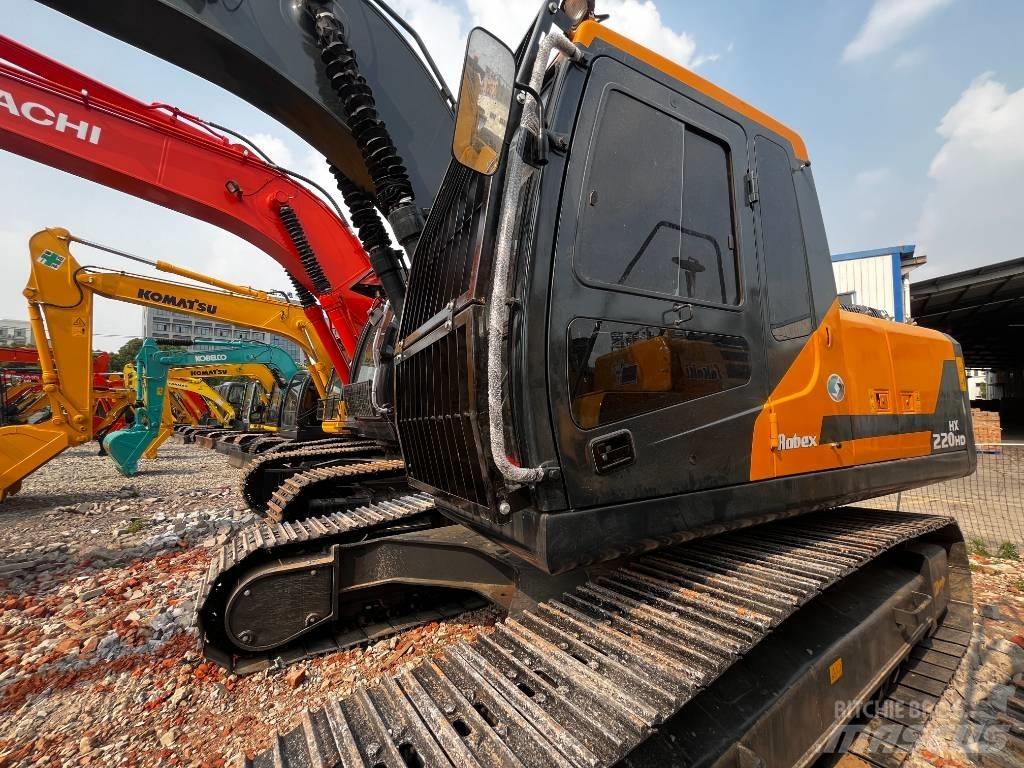 Hyundai HX 220 Escavatori cingolati