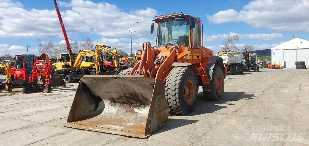 Volvo L 90 E Pale gommate