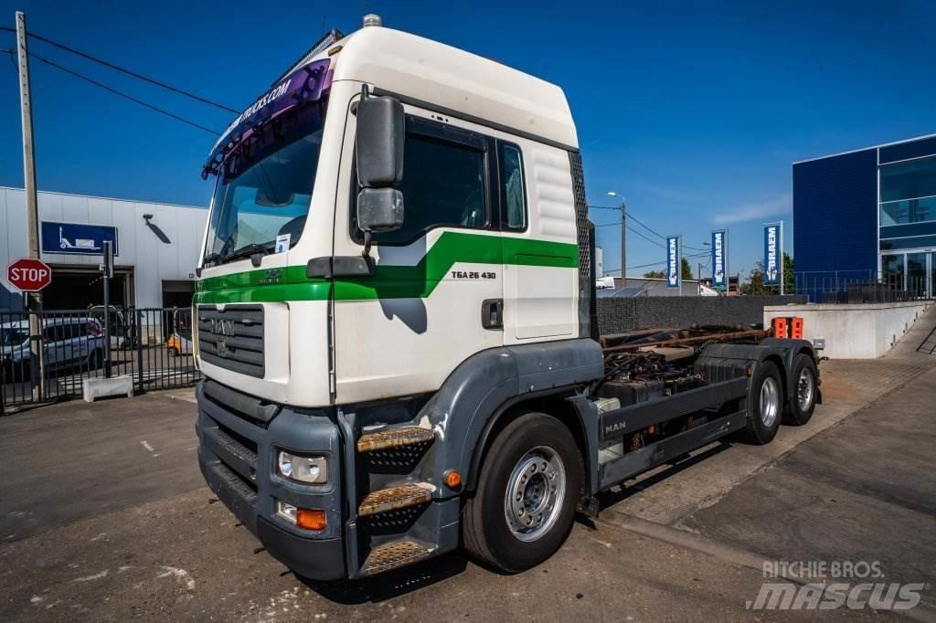 MAN TGA 26.430 LL Camion con gancio di sollevamento