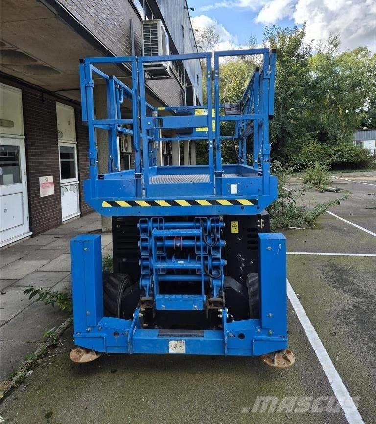 Genie GS 3369 RT Piattaforme a pantografo
