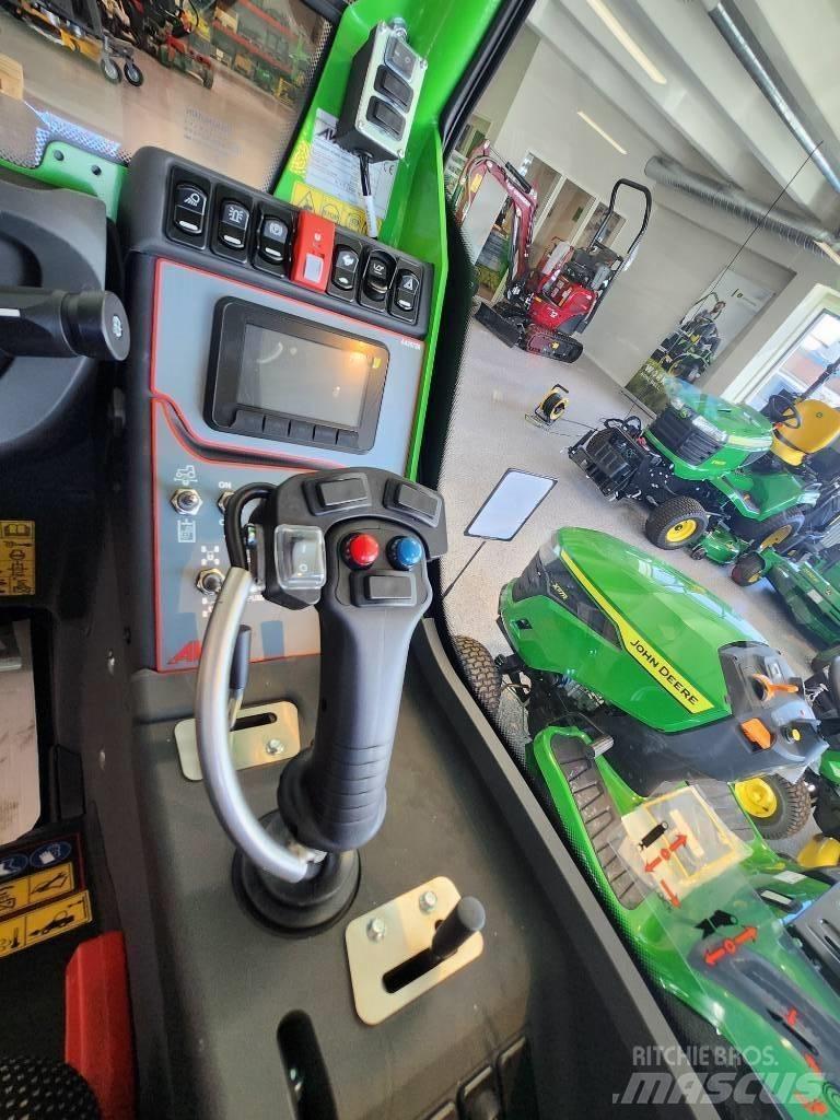 Avant 760 I Mini Pale Gommate