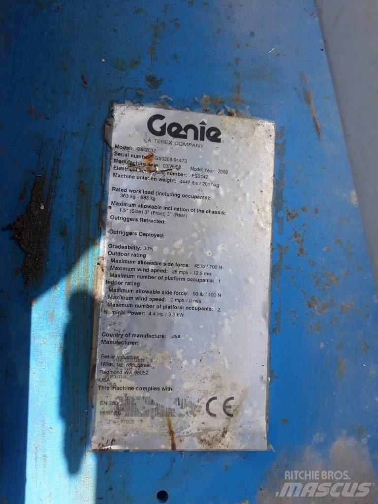 Genie 2032 Piattaforme a pantografo