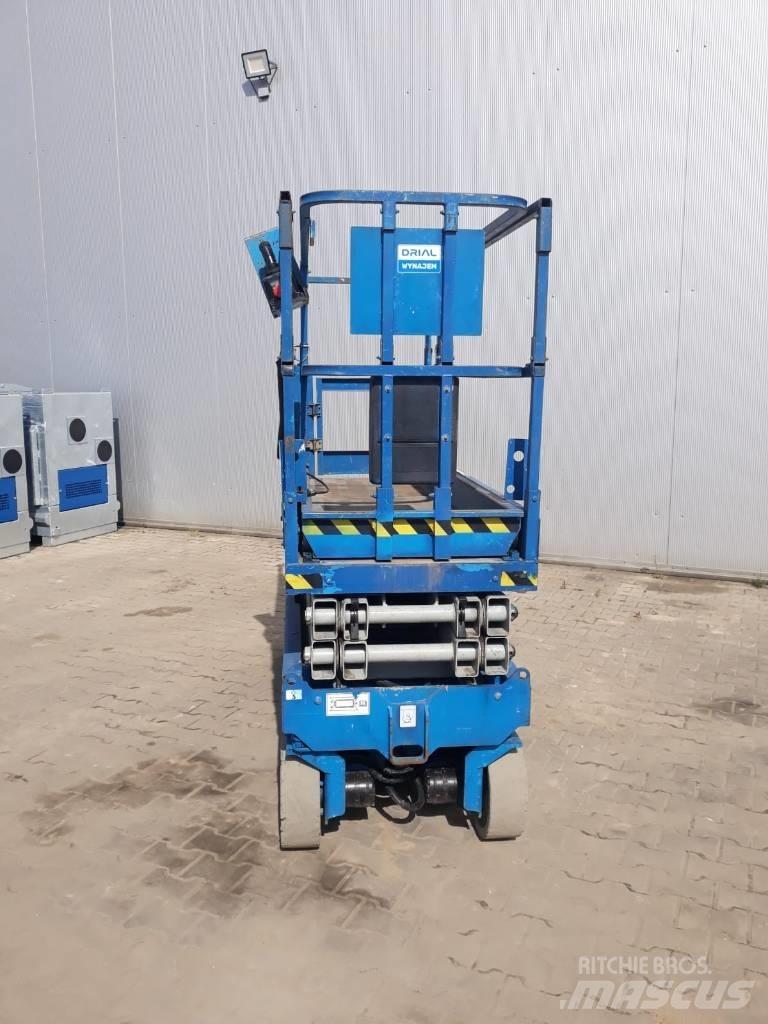 Genie 2032 Piattaforme a pantografo