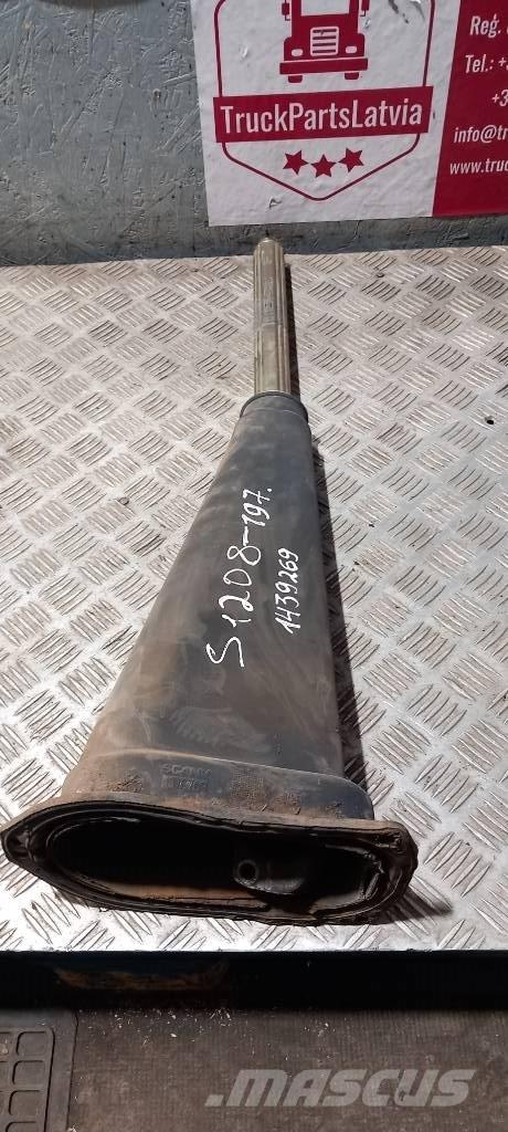 Scania 94 D.   1439269 Cabine e interni