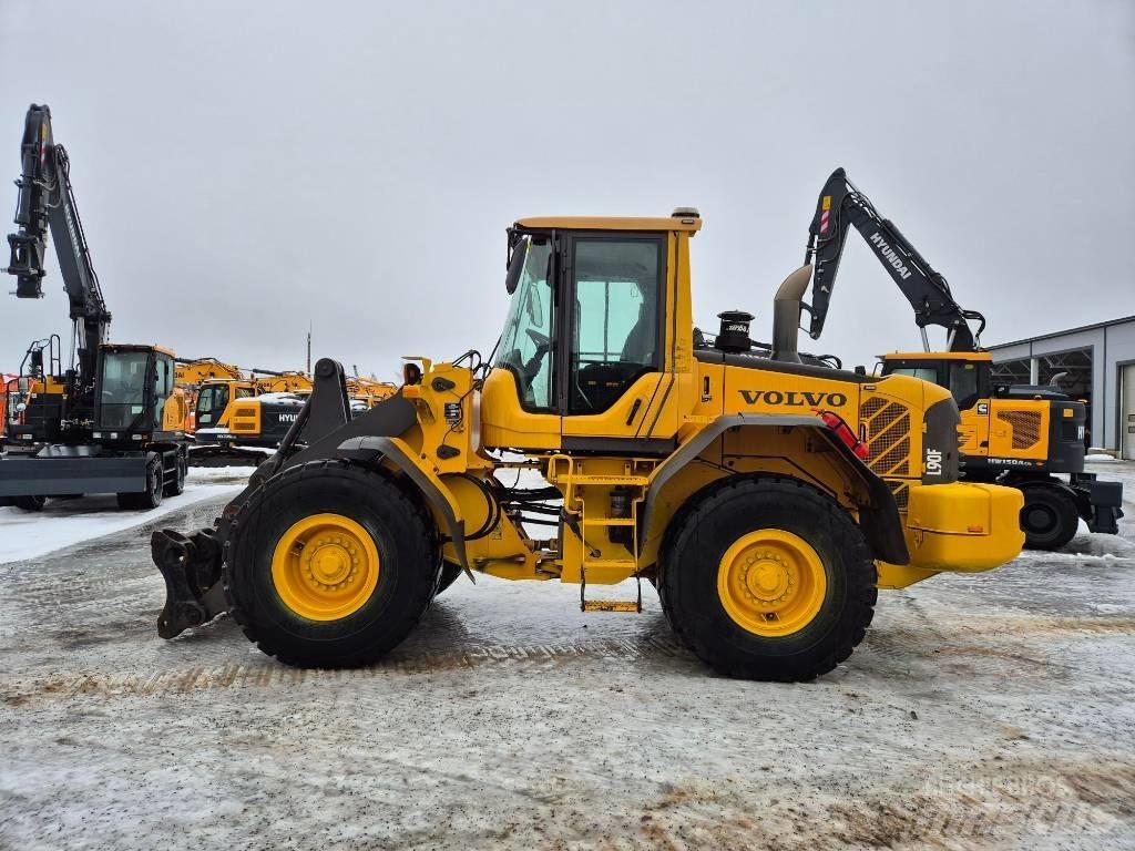 Volvo L 90 F Pale gommate